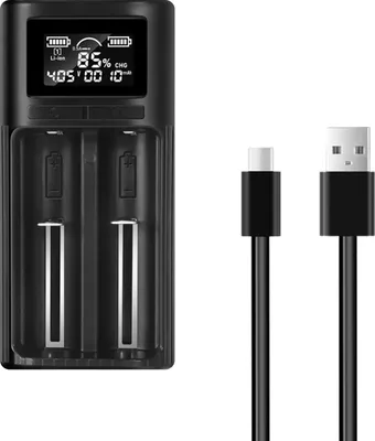 Produktbild von Smart Universal Akku Ladegerät mit LCD-Display, USB Typ-C, 2 Steckplätze für Li-Ion und NiMH Akkus