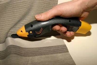 Produktbild von EC Cutter mit Akku, elektrische Akkuschere, Handschere EC Cutter Set unverzahnt