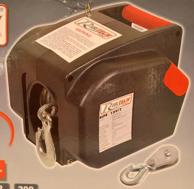 Produktbild von Ribitech 4277 Seilwinde für Auto, 5 t, vorwärts und rückwärts, 12 V, schwarz