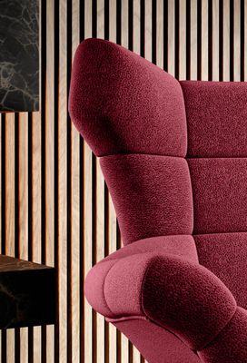 DomoHome | Ergonomiczna leżanka z funkcją obrotu o 360° i bujania - Miękka poduszka z pianki Lux Nowoczesny design do salonu Sypialnia Biuro | 104x46x119 cm | Górska czerwień