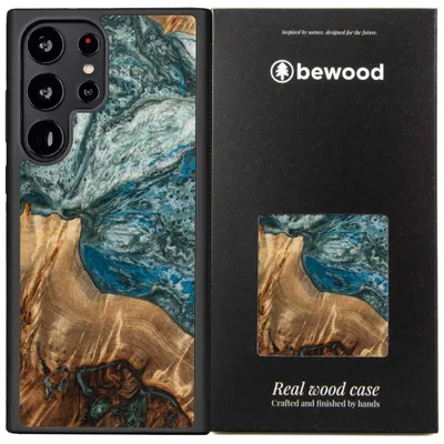 Produktbild von Bewood Einzigartige Hülle für Samsung Galaxy S23 Ultra - Planeten - Erde