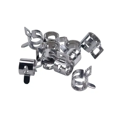 Imagen del producto de Kit universal de abrazaderas de 6 mm para tubos.