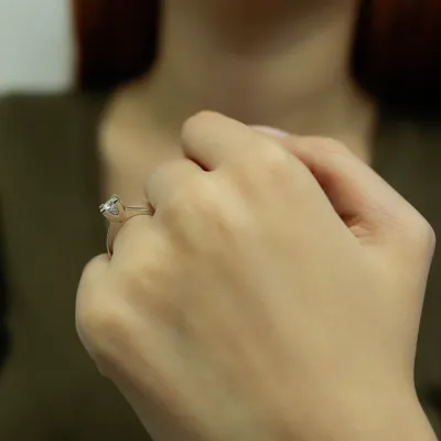 Produktbild von 0,45 Carat Diamant Solitär Ring Meisterstück 585 Weißgold