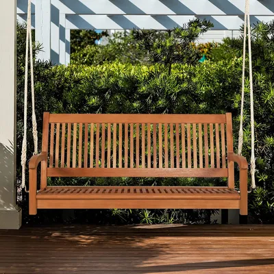 Produktbild von GOPLUS 2-Sitzer Hängebank, Outdoor-Schaukelbank aus Eukalyptusholz mit Armlehne, Gartenschaukel, bis 360kg Belastbar, 126x62x60cm