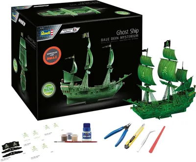 Produktbild von Revell Adventskalender Ghost Ship I Adventskalender zum Basteln I Modellbausatz zusammenbauen in 24 Tagen I Adventskalender für Jungen, Mädchen & Erwachsene ab 10 Jahren I Geschenk zu Weihnachten