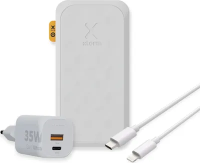 Produktbild von Xtorm Fuel Series 5 35W Powerbank Bundle, Powerbank 20.000 mah + Xtorm 35W Ladegerät + USB-C zu Lightning Kabel, weiß