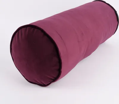 Produktbild von Nackenrolle aus Samt mit Kederumrandung beere 20x55cm