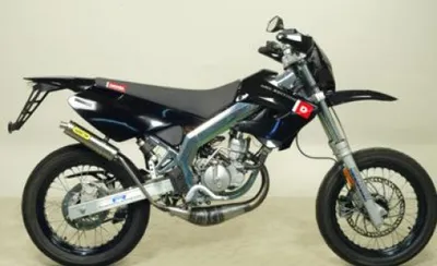 Zdjęcie produktu dla Tłumik tylny Titanium Round Arrow z ABE do Derbi Senda DRD SM Racing Ltd Edition 50 ccm
