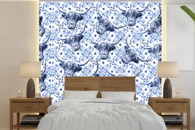 Produktbild von MuchoWow® Fototapete für Wohnzimmer oder Schlafzimmer Wandtapete Vinyl Motivtapete Schottischer Highlander - Kuh - Delfter Blau - 350x350 cm - Schlafzimmertapete