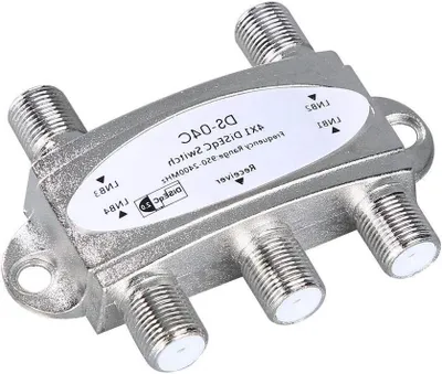 Productafbeelding van Satellietschakelaar - 4-weg switch - Signalen Verdelen - Hoge Isolatie - 950-2400 MHz - Zilver