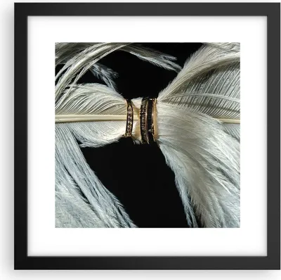 Produktbild von Gerahmtes Poster - Schwarzer Rahmen - Feder Romantik Ehe - 30x30 cm - Wand Bild - Wanddeko - Wandbilder - Kunstposter - Wandposter - Bilderrahmen - Bilder - Kunstdruck - P2BAC30x30-4909