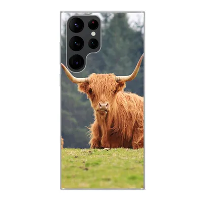 Produktbild von MuchoWow® Handyhülle Schutzhülle Hülle für Samsung Galaxy S22 Ultra Schottische Highlander - Gras - Wald Silikon Softcase Handy Hülle - Abbildung