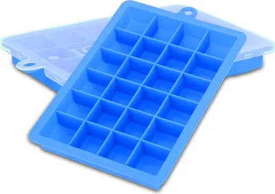 Immagine prodotto di Intirilife 2x stampi per cubetti di ghiaccio in BLU - Set di 2 con 24 scomparti ciascuno Stampi per cubetti di ghiaccio in silicone con coperchio - Vassoio flessibile per cubetti di ghiaccio Chiudibile per ghiaccio, alimenti per bambini e altro ancora