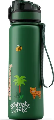 Produktbild von Schmatzfatz Trinkflasche Kinder 500ml - Auslaufsicher, BPA-frei, 1-Klick-Verschluss, Tritan, Kinderfreundliches Design, Geeignet für Kohlensäurehaltige Getränke, Dark Green Jungle