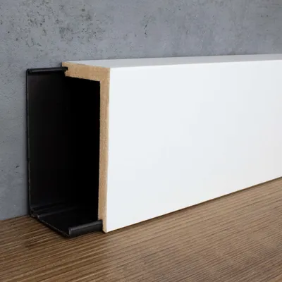 Produktbild von PROVISTON | Heizrohrabdeckleiste | Ohne Montageprofil | 41 x 141 x 2400 mm | MDF foliert | Weiß | Abdeck Sockelleiste | 24 Meter