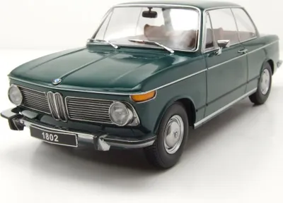 Produktbild von KK Scale 181311 BMW 1802 1.Serie Facelift 1971 dunkelgrün 1:18