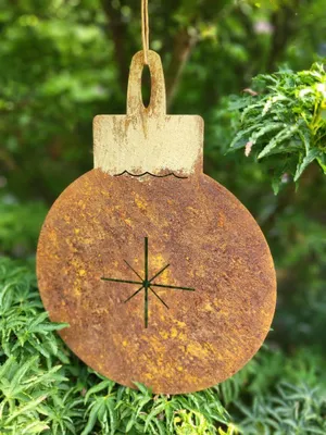 Produktbild von Edelrost Christbaumkugel mit Goldaufhängung Edelrost Christbaumkugel mit Goldaufhängung - d = 20 cm