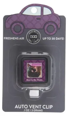 Zdjęcie produktu dla Zapach do auta Kiss in the Rain Bridgewater Candle