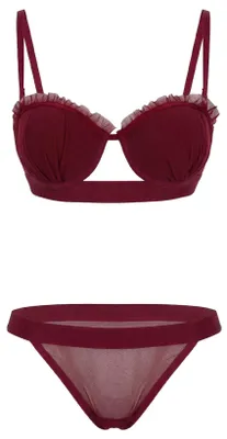Productafbeelding van TRENDYOL Borstverhogende lingerie set in bordeauxrood met ruches, modelnummer Thmss26Cc00026