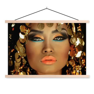 Produktbild von MuchoWow® Textilposter Frau - Kleopatra - Gold - Schmuck - Make-up - Luxus 60x40 cm mit holzfarbenen Rahmen - Bilder