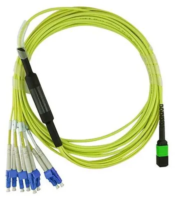 Zdjęcie produktu dla Kabel światłowodowy BlueOptics Corning HE87808GPH-KB005M, złącza MPO/APC-4xLC, światłowód jednomodowy, długość 5 metrów