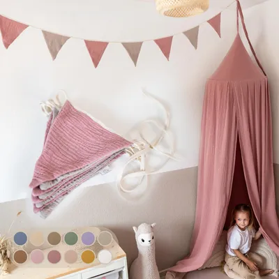 Produktbild von Handgemachte Wimpelkette für Kinderzimmer aus Musselin Baumwolle