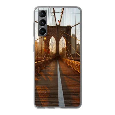 Produktbild von MuchoWow® Handyhülle Schutzhülle Hülle für Samsung Galaxy S21 Brooklyn Bridge in New York bei Sonnenuntergang Silikon Softcase Handy Hülle - Softcase