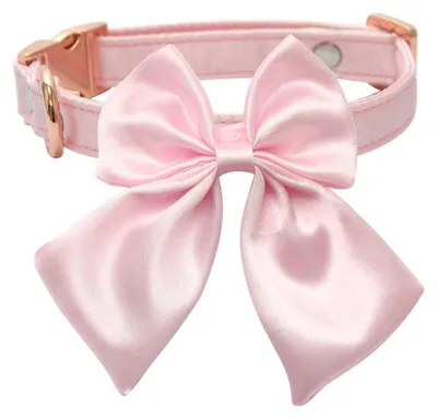 Produktbild von Verstellbares Halsband mit Fliege im Matrosenstil, einfarbig, für kleine, mittlere und große Hunde, mit goldener Metallschnalle, Rosa, Größe S