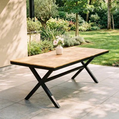 Produktbild von Gartentisch ISOLA 180 x 100 cm, Grau/Natur – Outdoor Tisch mit Tischplatte aus WPC in Holzoptik, pulverbeschichtetes Aluminiumgestell, pflefeleicht und wetterfest für Garten & Terrasse