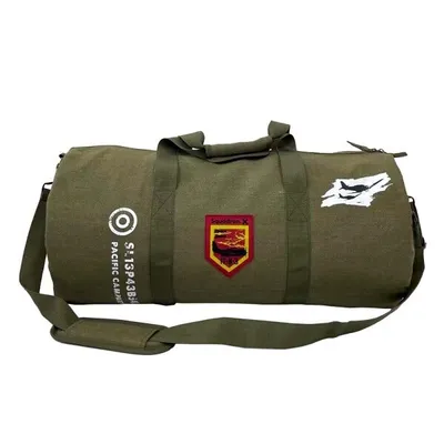 Produktbild von Call of Duty: Duffle Bag \Patches\" Englisch"