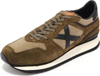 Imagen del producto de Zapatillas deportivas para hombre, modelo 1791AC, marca MUNICH, línea VINTAGE, color verde