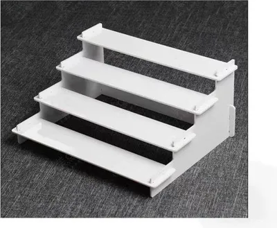 Produktbild von Unyqoos® Acryl-Displayständer – 4-stufiger, transparenter Tisch-Organizer für Figuren & Kosmetik, 25×20×12 cm, weiß
