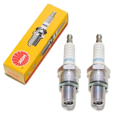 Immagine prodotto di Set di candele NGK 2x BR9ES, non schermate, con filettatura lunga da 19 mm, per Yamaha Aerox 50