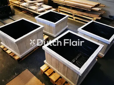 Produktbild von Pflanzenkübel Ameland aus unbehandeltem Gerüstholz 40x40x40cm für Garten & Balkon