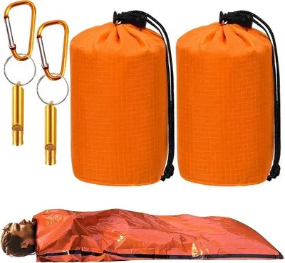 Immagine prodotto di Sacco a pelo di emergenza - Set da 2 - Sacco a pelo per situazioni di emergenza - Coperta di sopravvivenza impermeabile - 210 x 90 cm - Con fischietto di emergenza e sacchetto di conservazione - Per attività all'aperto