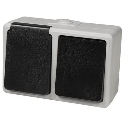 Produktbild von Feuchtraum-Kombi-Dose McPower "Taff", 250V, Schalter+Steckdose, IP44, AP, grau