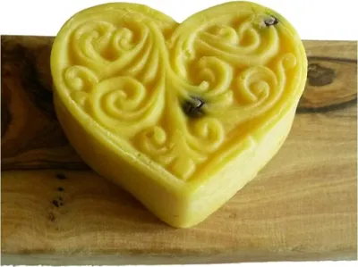Produktbild von Bio Massagecreme ERDBEERE Herz 60g
