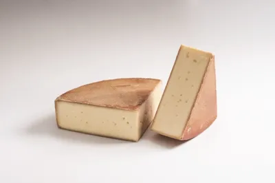 Immagine prodotto di Formaggio di montagna del Vorarlberg piccante, circa 1 kg.