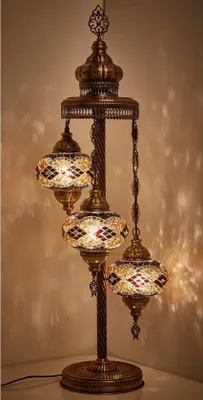 Zdjęcie produktu dla Turecka lampa stołowa z 3 szklanymi kulami w kolorze brązowym – orientalna lampa stojąca zapewniająca ciepłą atmosferę