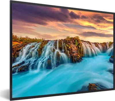 Produktbild von MuchoWow® Gerahmtes Poster Wasserfall - Landschaft - Wolken - Natur 80x60 cm - Poster mit Schwarzem Bilderrahmen Wandposter Rahmen Foto Bilder - Schwarzem - Mit Gestell