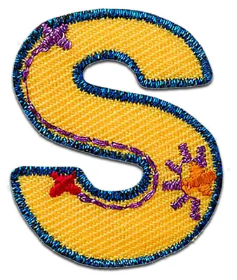 Produktbild von Buchstabe S 3.4 x 2.8 cm: Alphabet Buchstabe Einzeln Auswählbar - Aufnäher, Bügelbild, Aufbügler, Applikationen, Patches, Flicken, Zum Aufbügeln