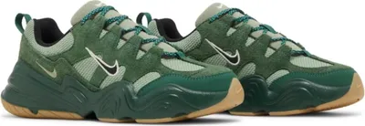 Imagen del producto de Zapatillas Nike W Tech Hera para mujer, modelo DR9761-300, talla 42.5 EU