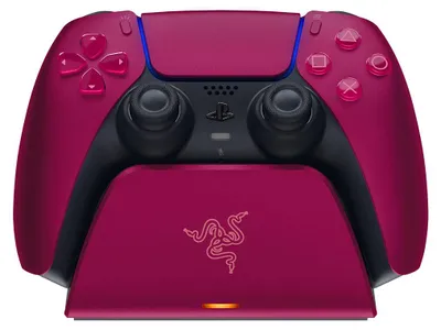 Produktbild von Razer Schnellladestation für PS5 DualSense Wireless-Controller Cosmic Red