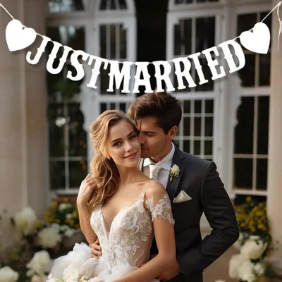 Image de Guirlande "Just Married" vintage, chaîne de fanions pour la décoration de mariage, avec corde en papier et en chanvre