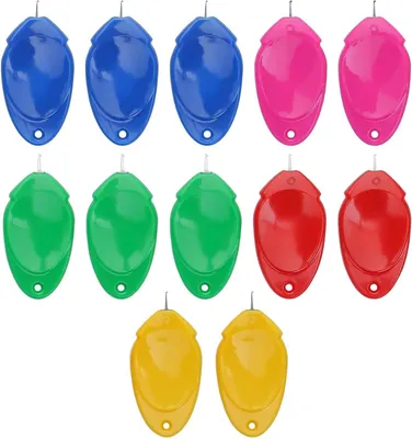 Productafbeelding van Naaigerei Set - Naald Inrijger - Hand Naaien - Flexibel Materiaal - 12 Stuks - Willekeurige Kleuren