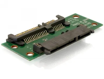 Produktbild von DeLOCK Adapter SATA 22pin, Grün, 33,5 mm, 65,8 mm