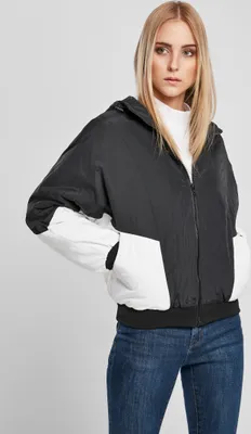 Produktbild von Urban Classics Damen Leichte Jacke Ladies Padded 2-Tone Batwing Jacket Black/White-XS