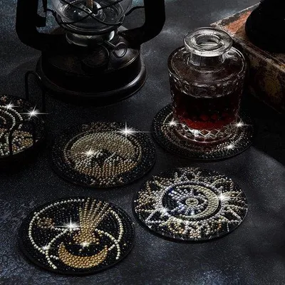 Produktbild von Wiederverwendbare Untersetzer Set 8 Gläser Metallhalter Dekoration