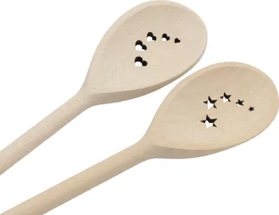 Produktbild von Set aus schwedischen Holzkochlöffeln mit Sternen- und Herzmotiven aus Buchenholz, 30 cm, 2 Stück