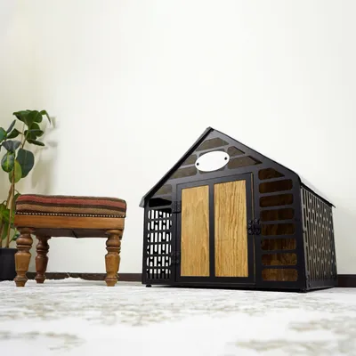 Produktbild von Rustikale Hundehütte aus Holz und Metall mit weißem Fünfeck 88 x 83 x 65 cm